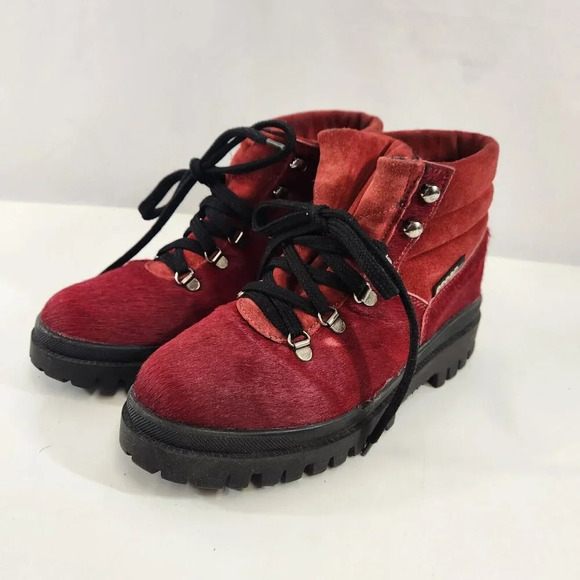 Oscar de la Renta Shoes - Oscar Sport Fur Boots Red Size EU 39 (US 8) Winter Outdoor Made in Italy